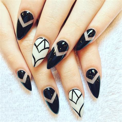 black and white nail polish design